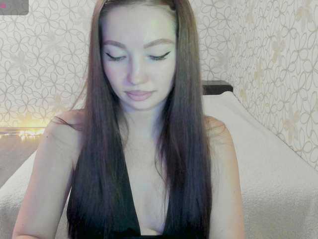 LissaCristal's BongaCams show and profile