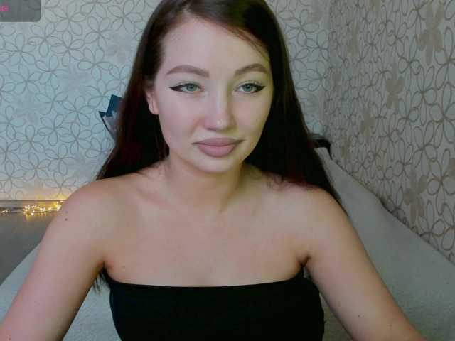 LissaCristal's BongaCams show and profile