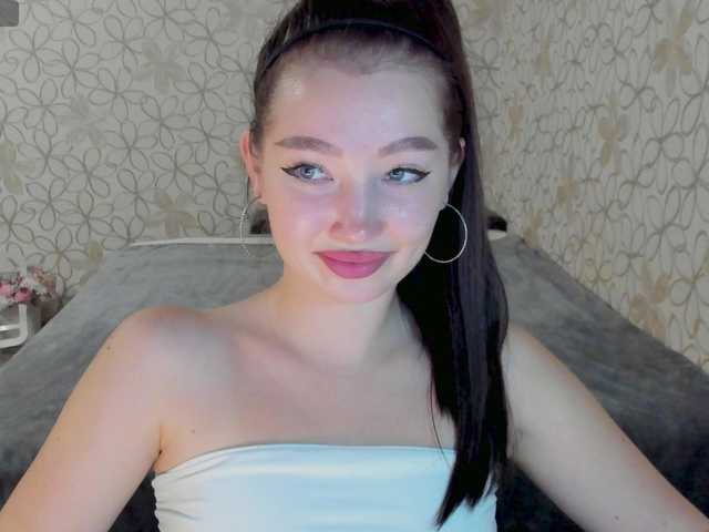 LissaCristal live cam on BongaCams