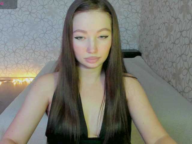 LissaCristal's BongaCams show and profile