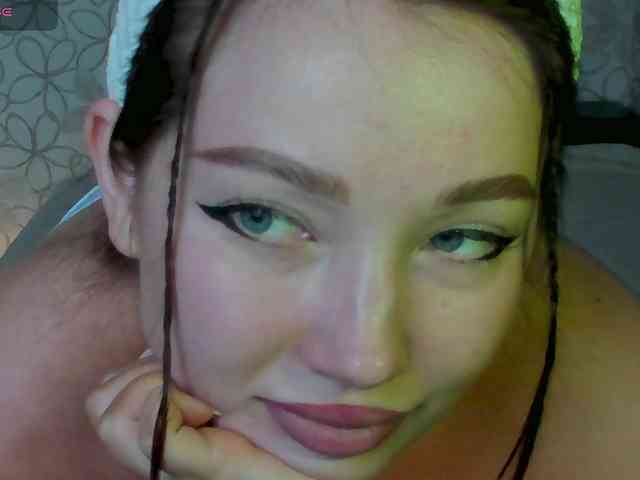 LissaCristal webcam