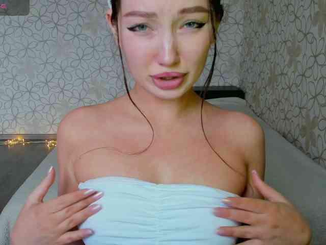LissaCristal webcam