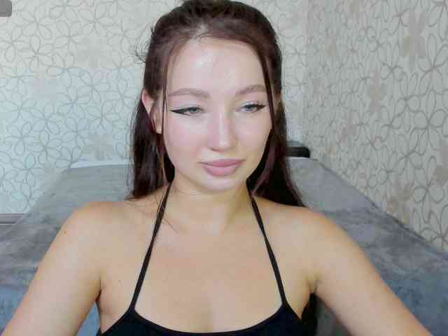 Model: LissaCristal