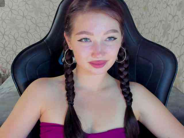 LissaCristal webcam