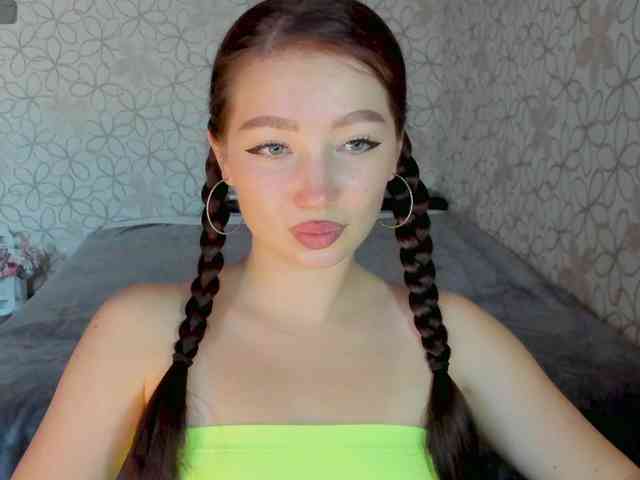 LissaCristal webcam