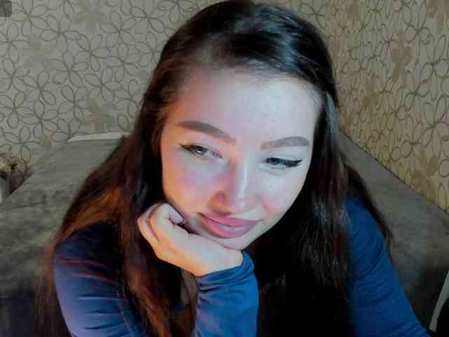 Model: LissaCristal