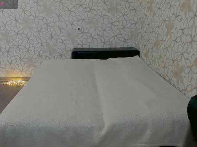 LissaCristal webcam