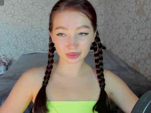 LissaCristal webcam