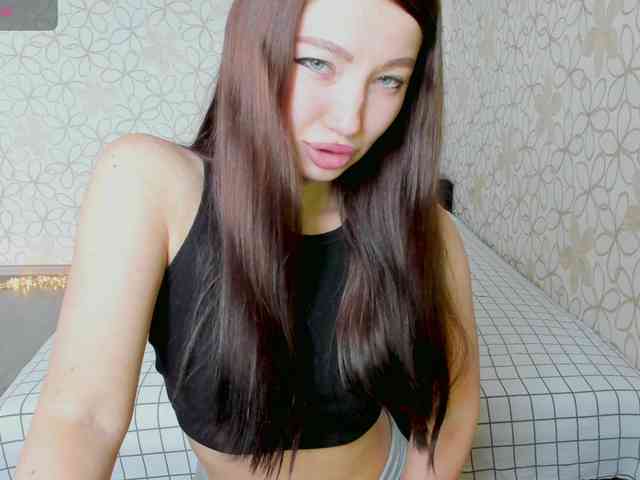 LissaCristal webcam