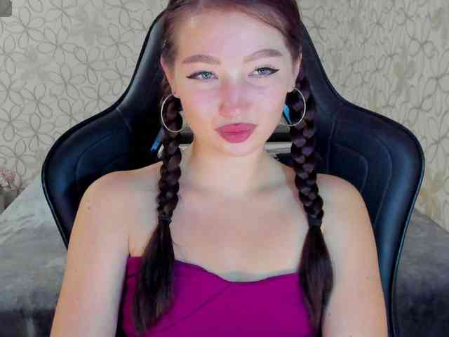 LissaCristal webcam