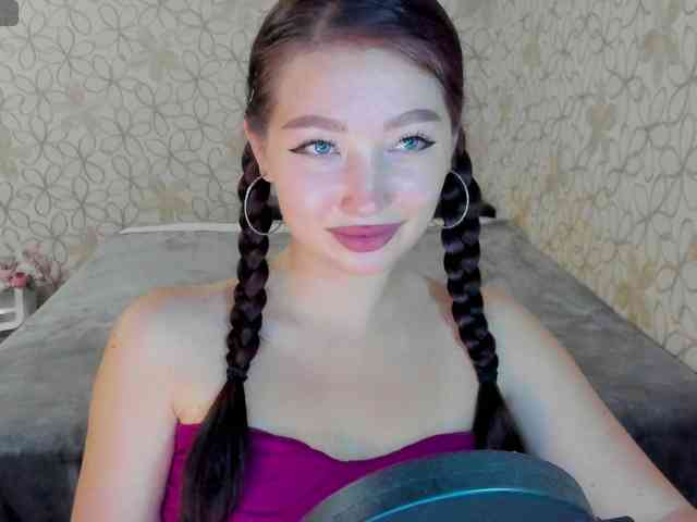 LissaCristal webcam