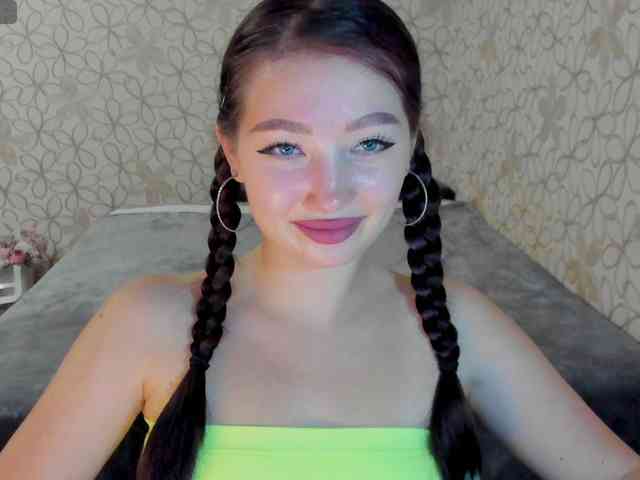 LissaCristal webcam