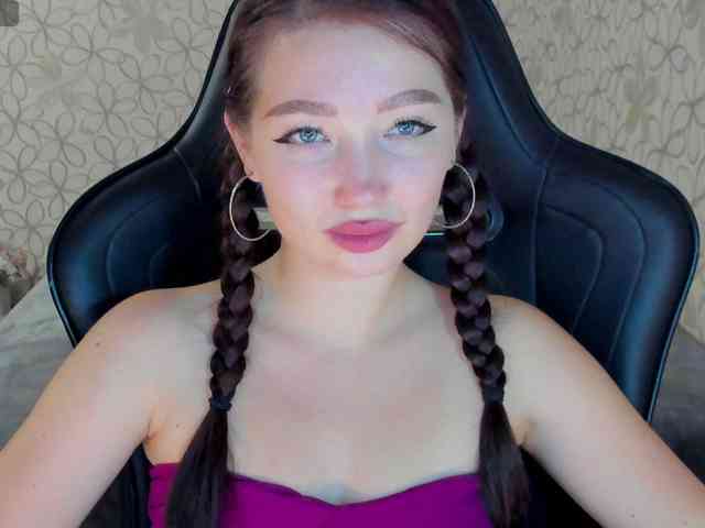 LissaCristal webcam