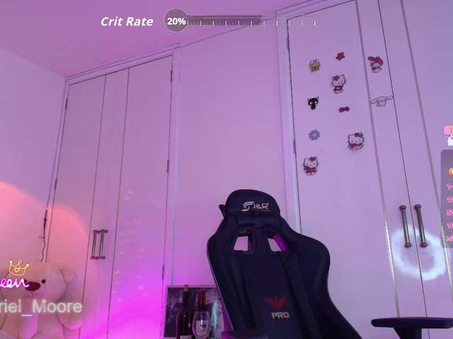 ArielMoore live cam on BongaCams