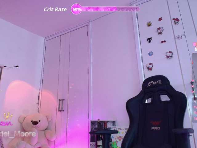 ArielMoore live cam on BongaCams