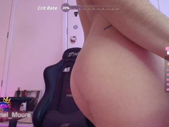 ArielMoore live cam on BongaCams