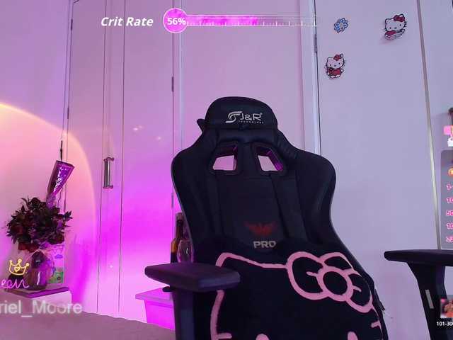 ArielMoore live cam on BongaCams