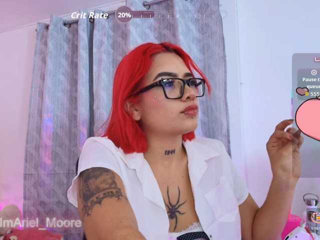 ArielMoore live cam on BongaCams