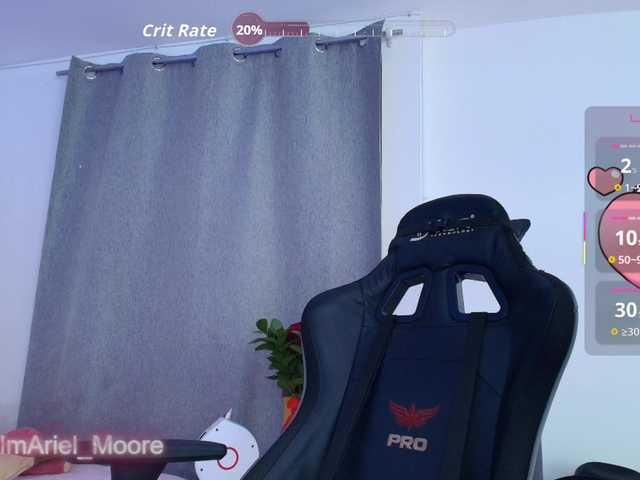 ArielMoore live cam on BongaCams
