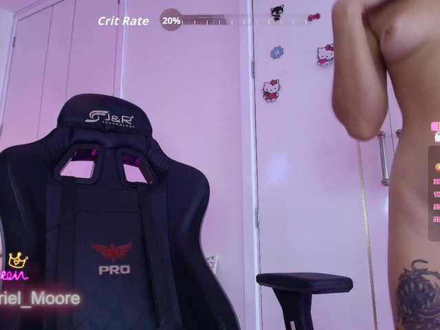 ArielMoore live cam on BongaCams