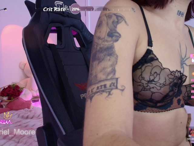 ArielMoore live cam on BongaCams