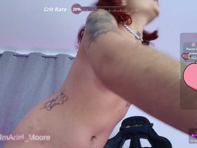 ArielMoore live cam on BongaCams