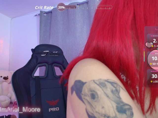 ArielMoore live cam on BongaCams