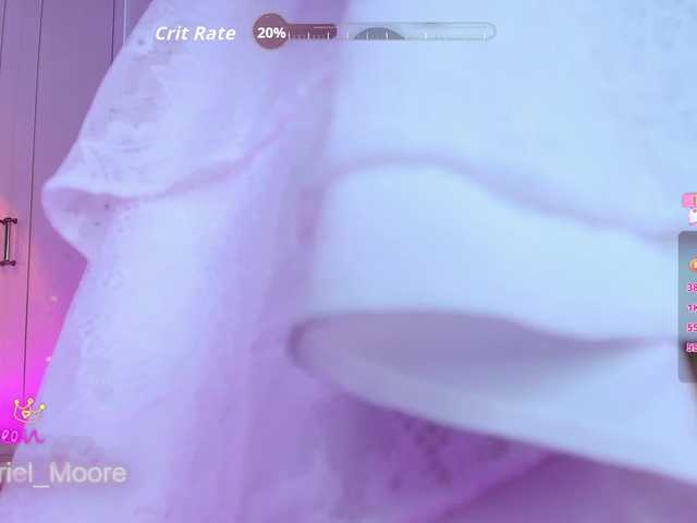 ArielMoore live cam on BongaCams