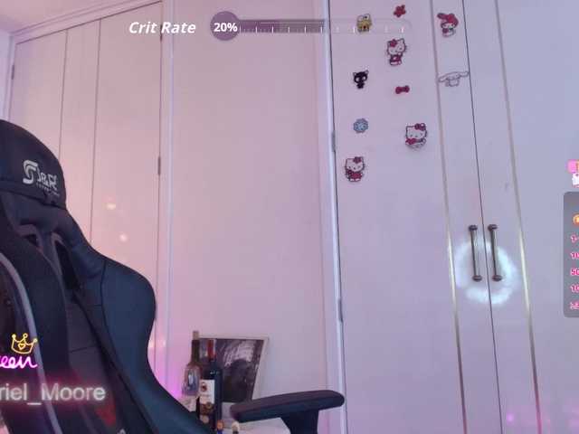 ArielMoore live cam on BongaCams