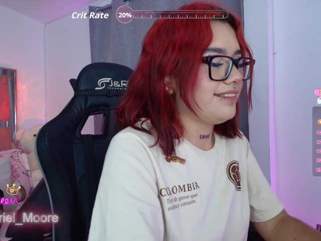 ArielMoore live cam on BongaCams