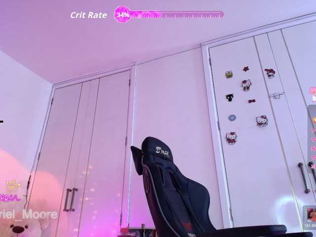 ArielMoore live cam on BongaCams