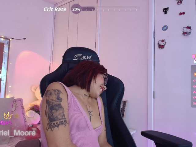 ArielMoore live cam on BongaCams