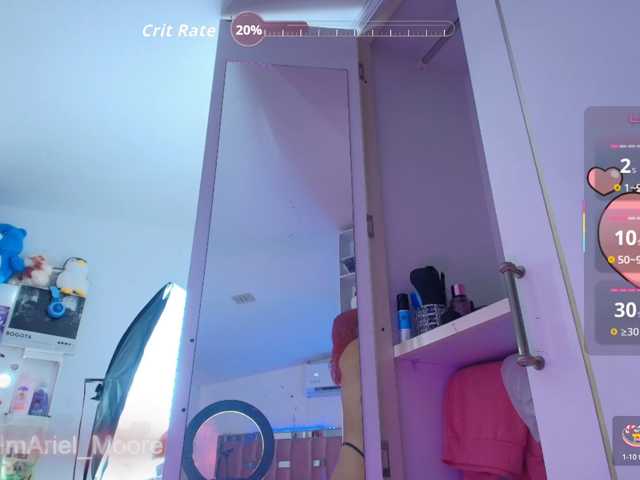 ArielMoore live cam on BongaCams