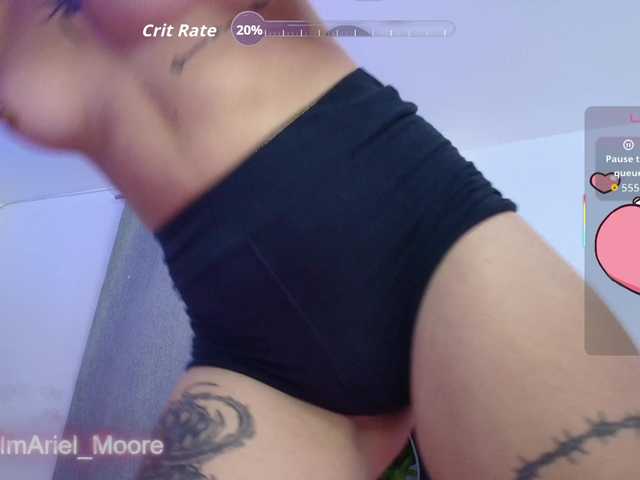 ArielMoore live cam on BongaCams