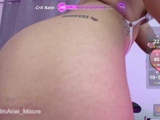 ArielMoore live cam on BongaCams