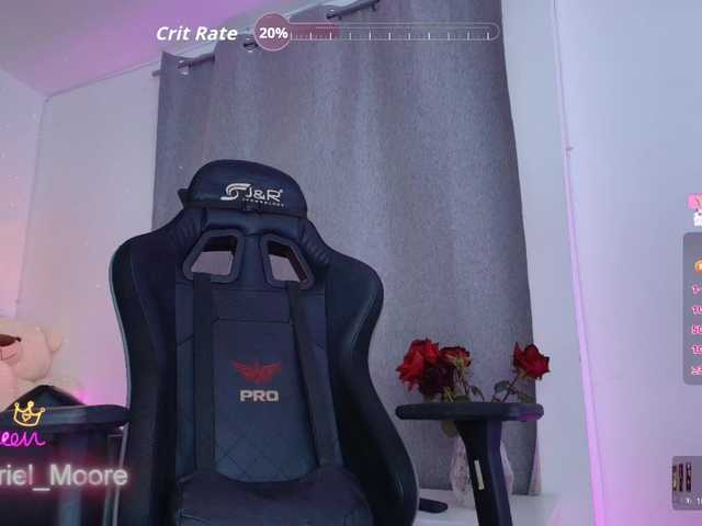 ArielMoore live cam on BongaCams