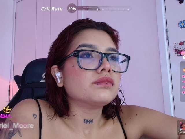 ArielMoore live cam on BongaCams