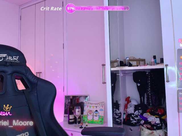 ArielMoore live cam on BongaCams
