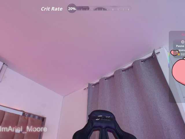 ArielMoore live cam on BongaCams