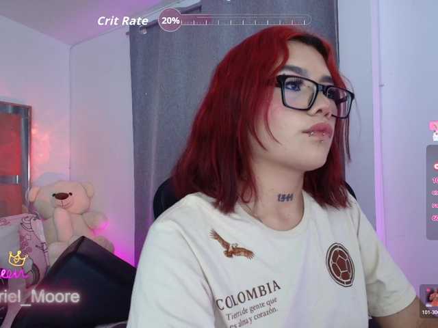 ArielMoore live cam on BongaCams