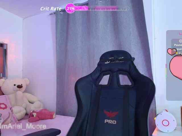 ArielMoore webcam