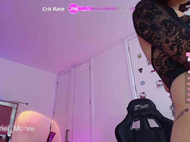 ArielMoore webcam