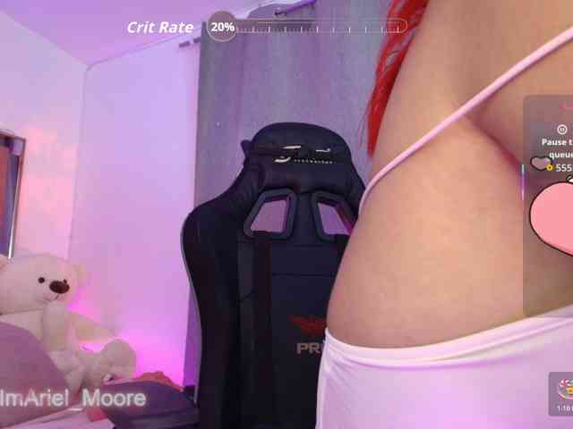 ArielMoore webcam