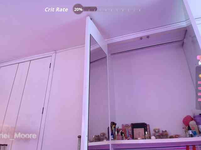 ArielMoore webcam