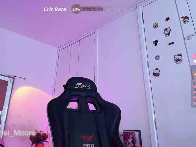 ArielMoore webcam