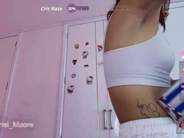 ArielMoore webcam