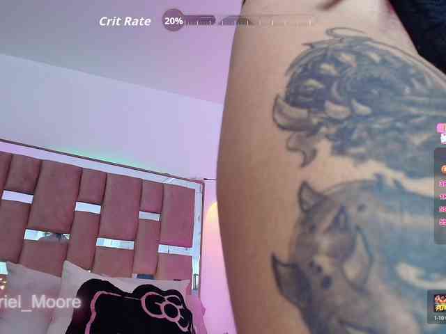 ArielMoore webcam