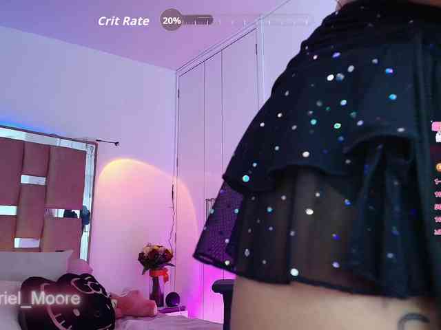 ArielMoore webcam