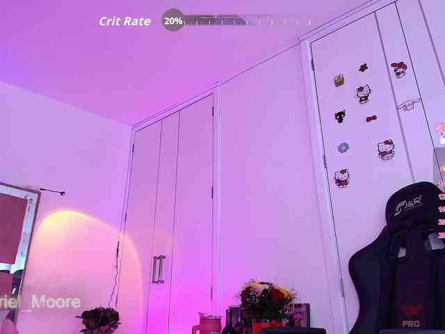 ArielMoore webcam