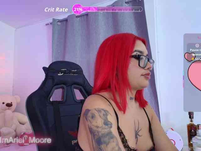 ArielMoore webcam